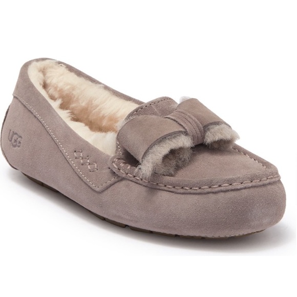 ugg bow moccasins